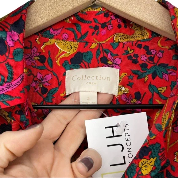♦️SOLD♦️J. Crew Collection Silk Twill Button Up in Jungle Cat Floral Print - Picture 15 of 15